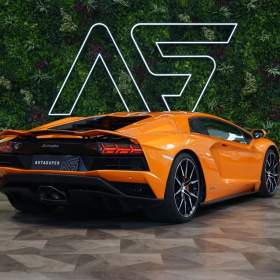 Foto inzerátu Lamborghini Aventador S*SENSONUM*KAMERA*LIFT