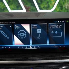 Foto inzerátu BMW X5 40d*xDRIVE*H/K*TAŽNÉ*HUD*INDIV