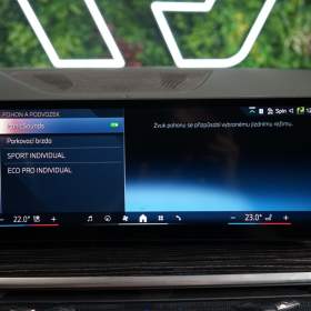 Foto inzerátu BMW X5 40d*xDRIVE*H/K*TAŽNÉ*HUD*INDIV