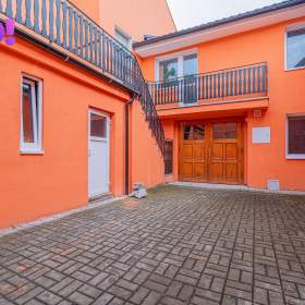 Foto inzerátu Prodej rodinného domu 6+1, Čelechovice na Hané