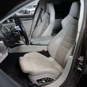 Foto inzerátu Porsche Panamera TURBO*ST*PDLS*PDCC*ZÁRUKA*CZ