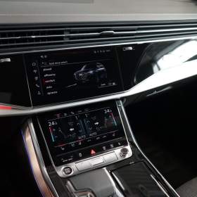 Foto inzerátu Audi Q7 50 TDI*S-LINE*TAŽNÉ*OLED*NEZ.T