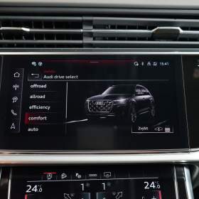 Foto inzerátu Audi Q7 50 TDI*S-LINE*TAŽNÉ*OLED*NEZ.T