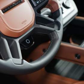 Foto inzerátu Land Rover Defender OCTA*625PS*HUD*PANO*MERIDIAN*