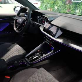 Foto inzerátu Audi RS 3 LIMO*FACELIFT*SONOS*HUD*ZÁRUKA