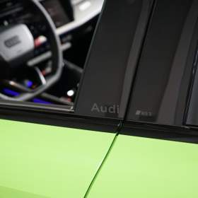 Foto inzerátu Audi RS 3 LIMO*FACELIFT*SONOS*HUD*ZÁRUKA