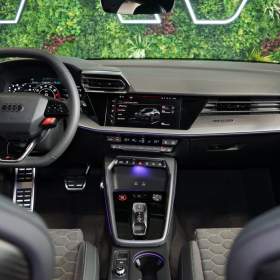 Foto inzerátu Audi RS 3 LIMO*FACELIFT*SONOS*HUD*ZÁRUKA