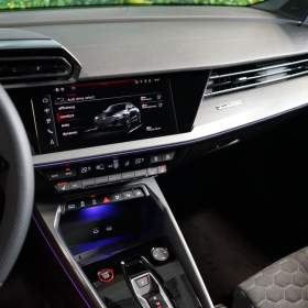 Foto inzerátu Audi RS 3 LIMO*FACELIFT*SONOS*HUD*ZÁRUKA