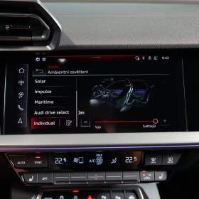 Foto inzerátu Audi RS 3 LIMO*FACELIFT*SONOS*HUD*ZÁRUKA