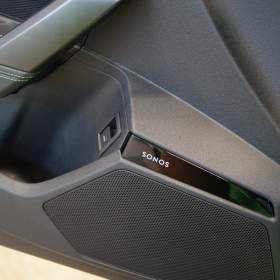 Foto inzerátu Audi RS 3 LIMO*FACELIFT*SONOS*HUD*ZÁRUKA