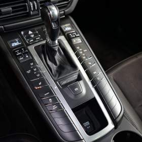 Foto inzerátu Porsche Macan PANO*CAMERA*LED*