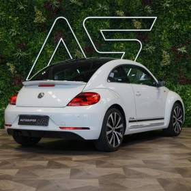 Foto inzerátu Volkswagen Beetle *CLUB*MANUAL*LED*