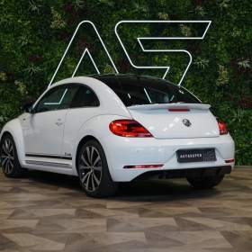 Foto inzerátu Volkswagen Beetle *CLUB*MANUAL*LED*