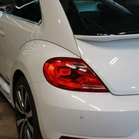 Foto inzerátu Volkswagen Beetle *CLUB*MANUAL*LED*