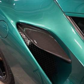 Foto inzerátu Ferrari F8 TRIBUTO*TAILOR MADE*360*CARBON