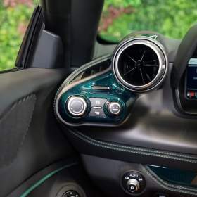 Foto inzerátu Ferrari F8 TRIBUTO*TAILOR MADE*360*CARBON