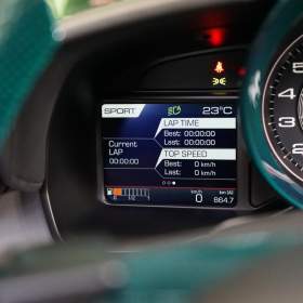 Foto inzerátu Ferrari F8 TRIBUTO*TAILOR MADE*360*CARBON