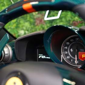 Foto inzerátu Ferrari F8 TRIBUTO*TAILOR MADE*360*CARBON