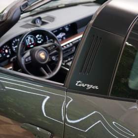 Foto inzerátu Porsche 911 992*TARGA 4*PDK*PDLS+*LIFT*360