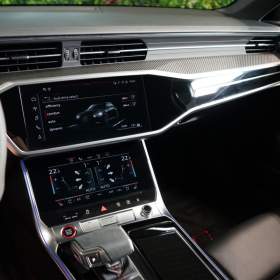 Foto inzerátu Audi RS 6 AVANT*MATRIX*360*HUS*PANO*TAŽ*