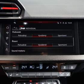 Foto inzerátu Audi RS 3 SPORTBACK*SONOS*360*MATRIX*NAP