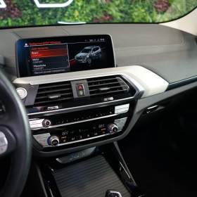 Foto inzerátu BMW X3 30d*xDRIVE*HUD*NEZ.TOP*TAŽ*CAR