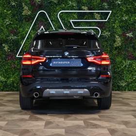 Foto inzerátu BMW X3 30d*xDRIVE*HUD*NEZ.TOP*TAŽ*CAR