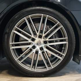 Foto inzerátu Porsche Panamera 4*ST*CHRONO*ACC*PANO*PDLS+*ACC