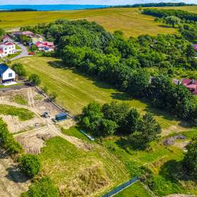 Foto inzerátu Prodej stavebního pozemku 6 016 m² Stará Ves