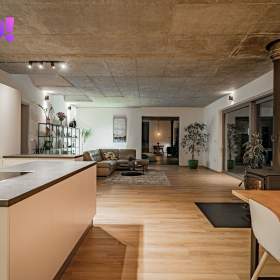 Foto inzerátu Prodej rodinného domu 196 m², pozemek 6 428 m², Na Trojáku, Rajnochovice