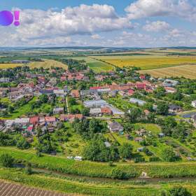 Foto inzerátu Prodej zahrady s chatkou, 1113 m², Bezměrov, okres Kroměříž