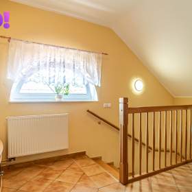 Foto inzerátu Prodej dvougeneračního rodinného domu, 442 m², pozemek 2 875 m², Červenka