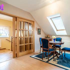 Foto inzerátu Prodej dvougeneračního rodinného domu, 442 m², pozemek 2 875 m², Červenka