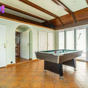 Foto inzerátu Prodej dvougeneračního rodinného domu, 442 m², pozemek 2 875 m², Červenka