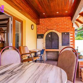 Foto inzerátu Prodej dvougeneračního rodinného domu, 442 m², pozemek 2 875 m², Červenka