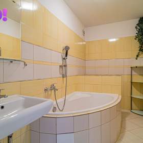 Foto inzerátu Prodej investičního mezonetového bytu s parkovacím stáním, 139 m², Ostrava-Vítkovice