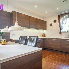 Foto inzerátu Prodej rodinného domu 5+1, pozemek 5 232 m², Kunčičky u Bašky