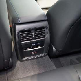 Foto inzerátu BMW M340d*TOURING*FACELIFT*2025*ZÁ