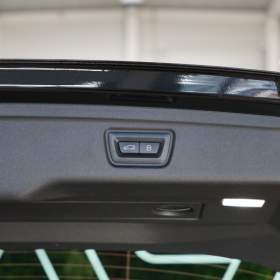 Foto inzerátu BMW M340d*TOURING*FACELIFT*2025*ZÁ