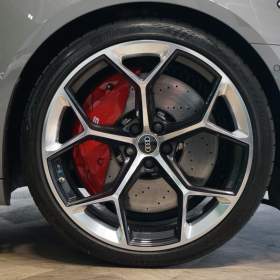 Foto inzerátu Audi RS 6 PERFORMANCE*463kW*B&O*HUD*PANO