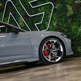 Foto inzerátu Audi RS 6 PERFORMANCE*463kW*B&O*HUD*PANO