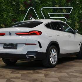 Foto inzerátu BMW X6 40i*xDRIVE*CAMERA*CARPLAY*LED*