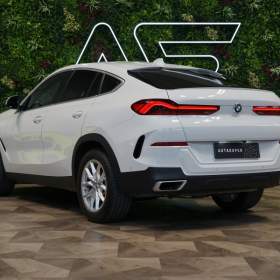 Foto inzerátu BMW X6 40i*xDRIVE*CAMERA*CARPLAY*LED*