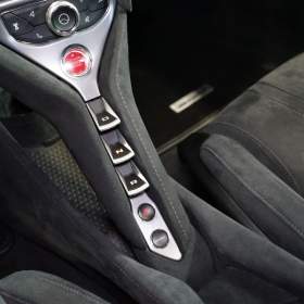 Foto inzerátu McLaren 720S CERAMIC*STEALTH*LIFT*ALCANTARA