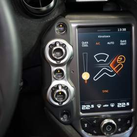 Foto inzerátu McLaren 720S CERAMIC*STEALTH*LIFT*ALCANTARA