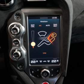 Foto inzerátu McLaren 720S CERAMIC*STEALTH*LIFT*ALCANTARA