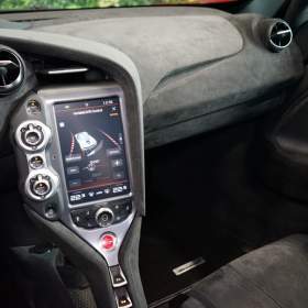 Foto inzerátu McLaren 720S CERAMIC*STEALTH*LIFT*ALCANTARA