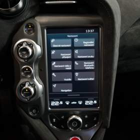 Foto inzerátu McLaren 720S CERAMIC*STEALTH*LIFT*ALCANTARA