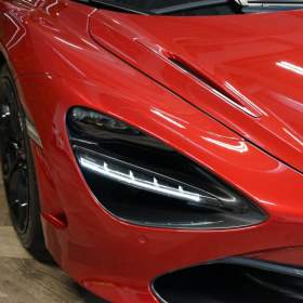 Foto inzerátu McLaren 720S CERAMIC*STEALTH*LIFT*ALCANTARA