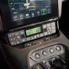 Foto inzerátu Maserati GranTurismo SPORT*CAMERA*POLTRONA*LED*